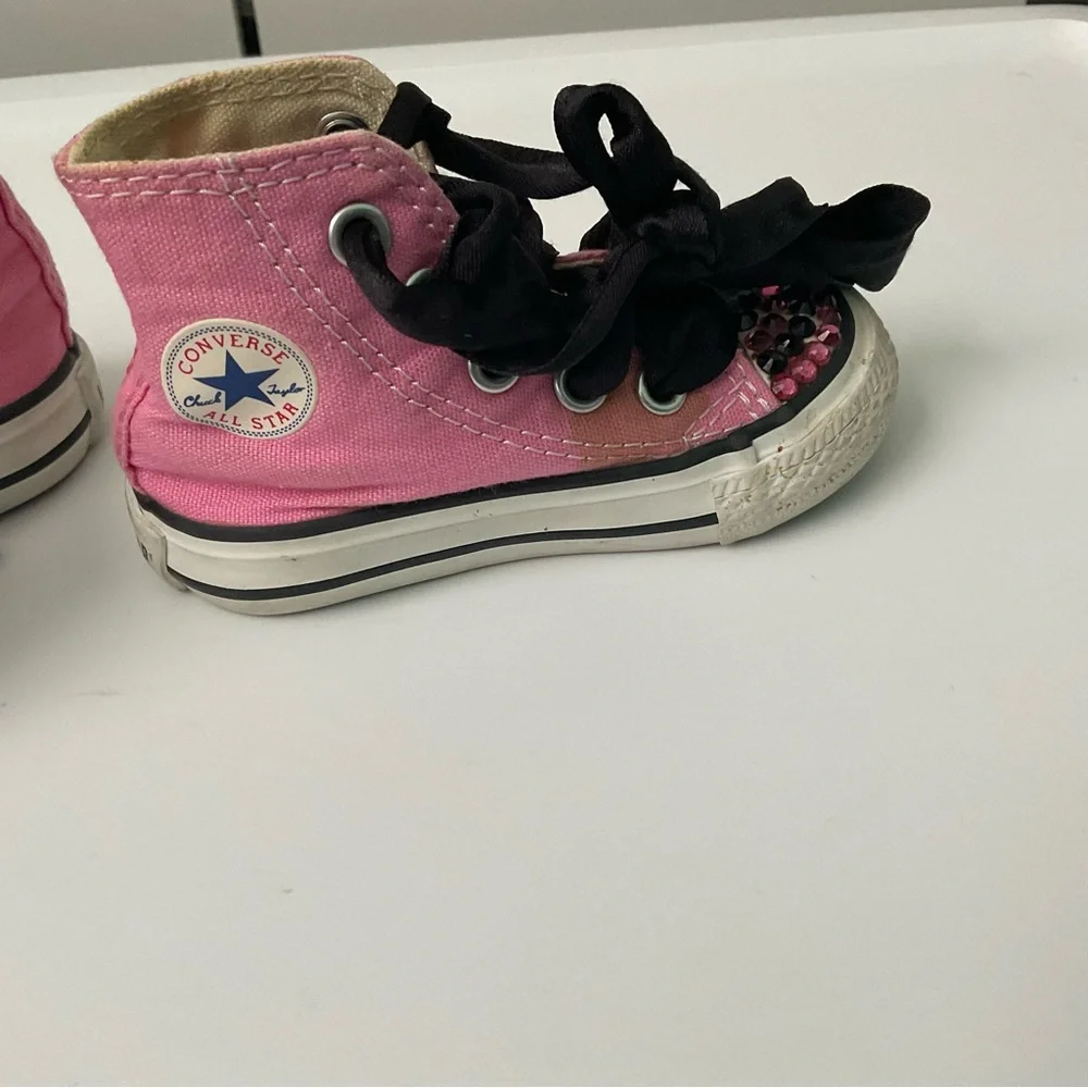 Converse All Star Pink High Top Bedazzled Crib Shoes Size 3